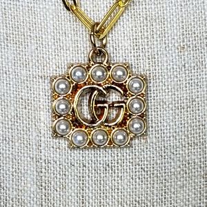 VINTAGE Gucci pearl logo gold plated sterling silver 18" paperclip …